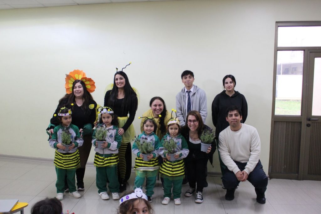 DÍA MUNDIAL DE LAS ABEJAS: “GUARDIANAS DE LA RED DE LA VIDA”