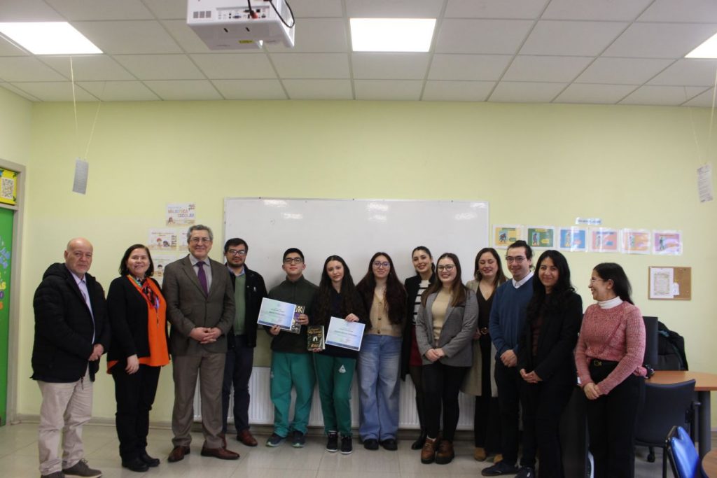 PREMIACIÓN DEL CONCURSO DE MICROCUENTOS 